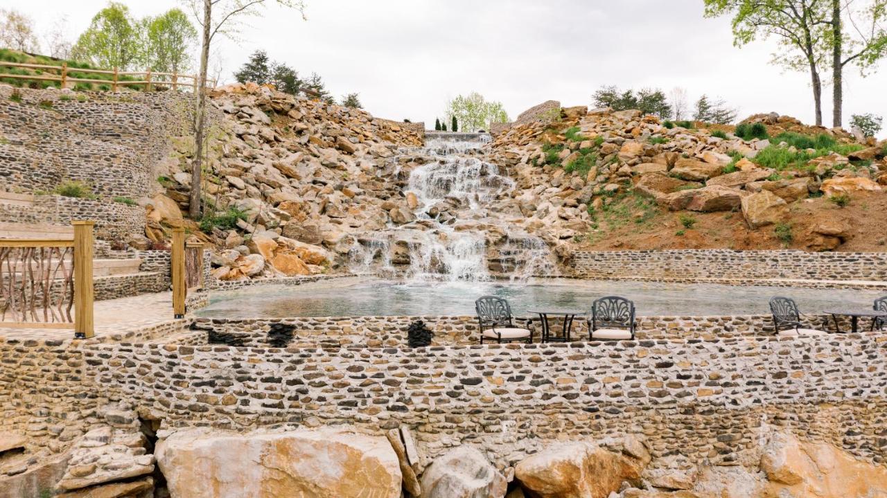 Ancient Lore Village Ноксвілл Екстер'єр фото